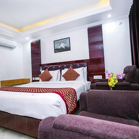 Hotel White Grand Shimla - In City Centre - A Centrally Ac Hotel 외부 사진