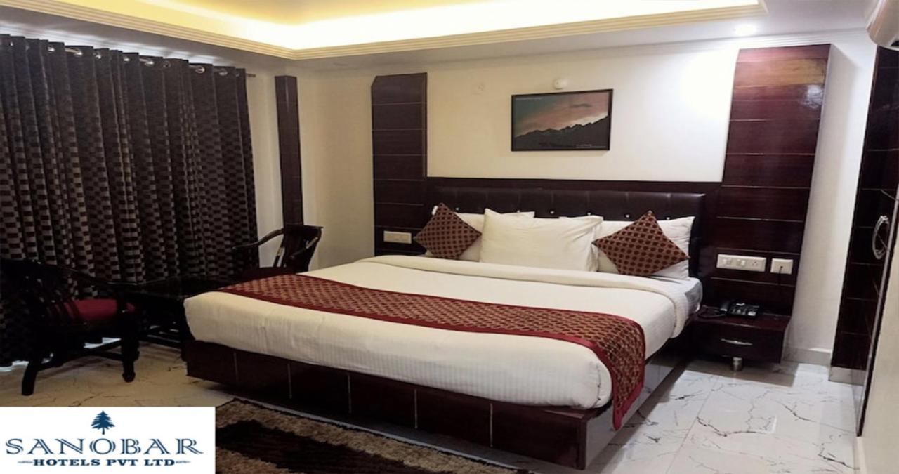 Hotel White Grand Shimla - In City Centre - A Centrally Ac Hotel 외부 사진