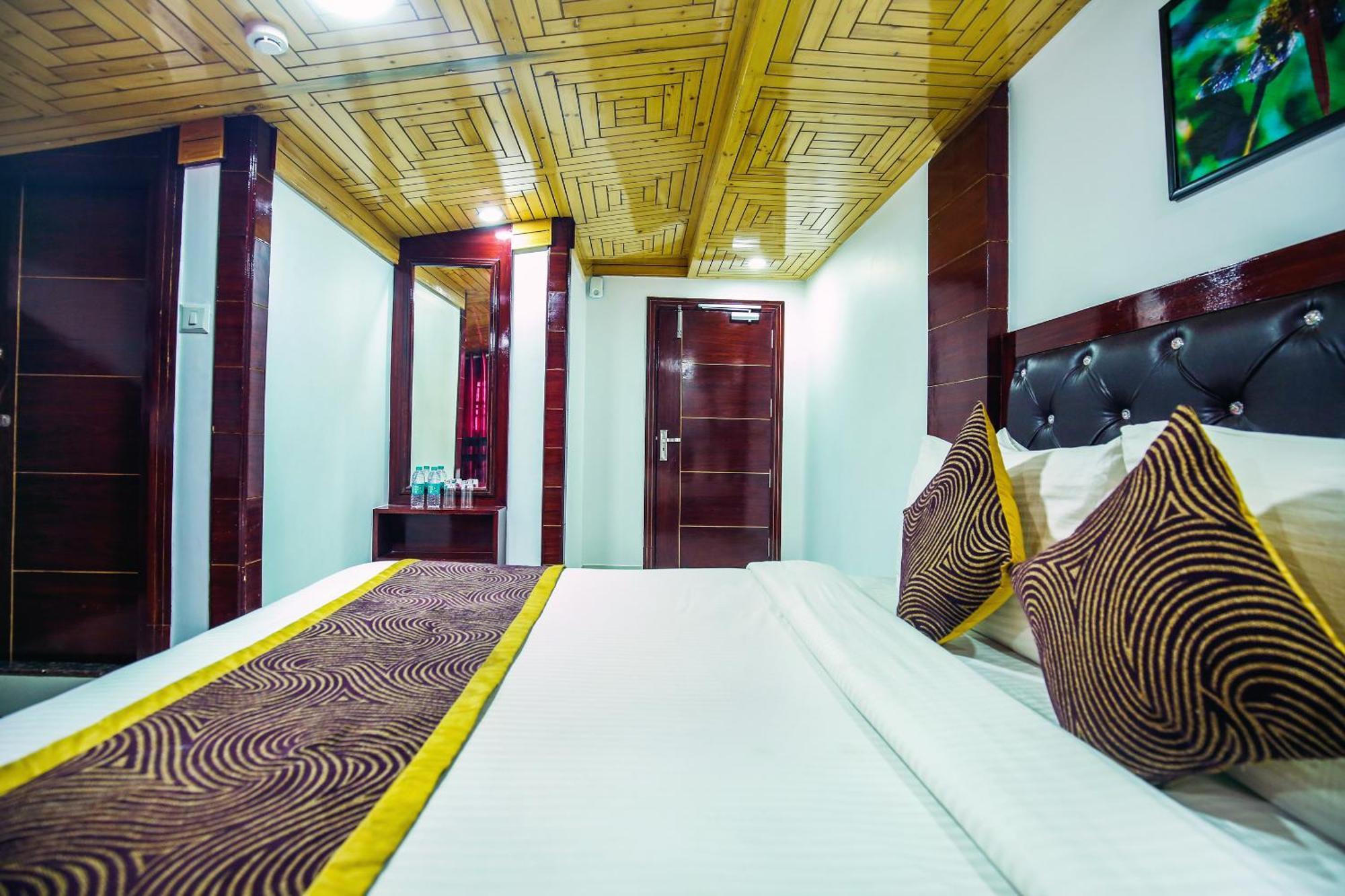 Hotel White Grand Shimla - In City Centre - A Centrally Ac Hotel 외부 사진